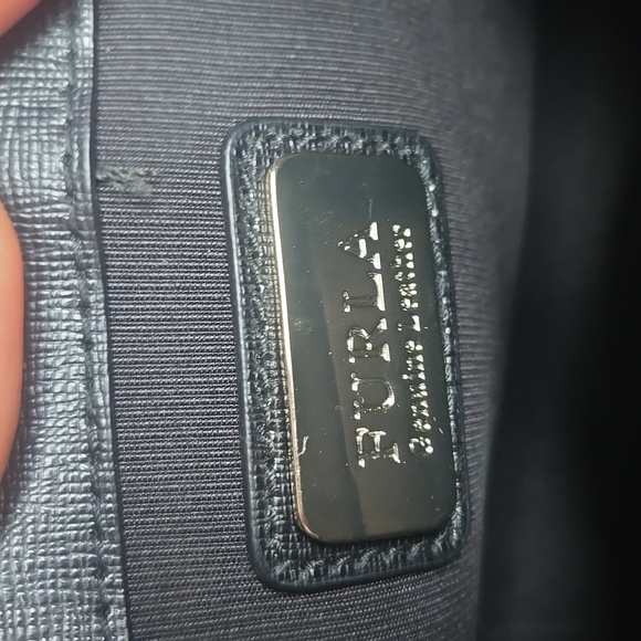 Black Furla Crossbody Bag - Picture 2 of 11